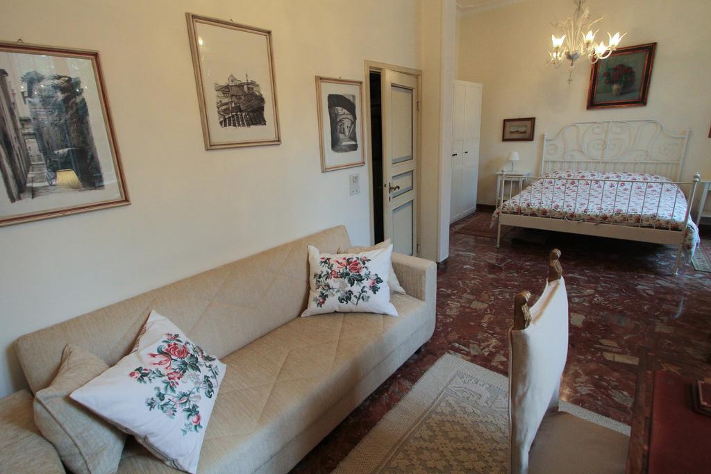 Il Diospero B&B Florenz Zimmer foto