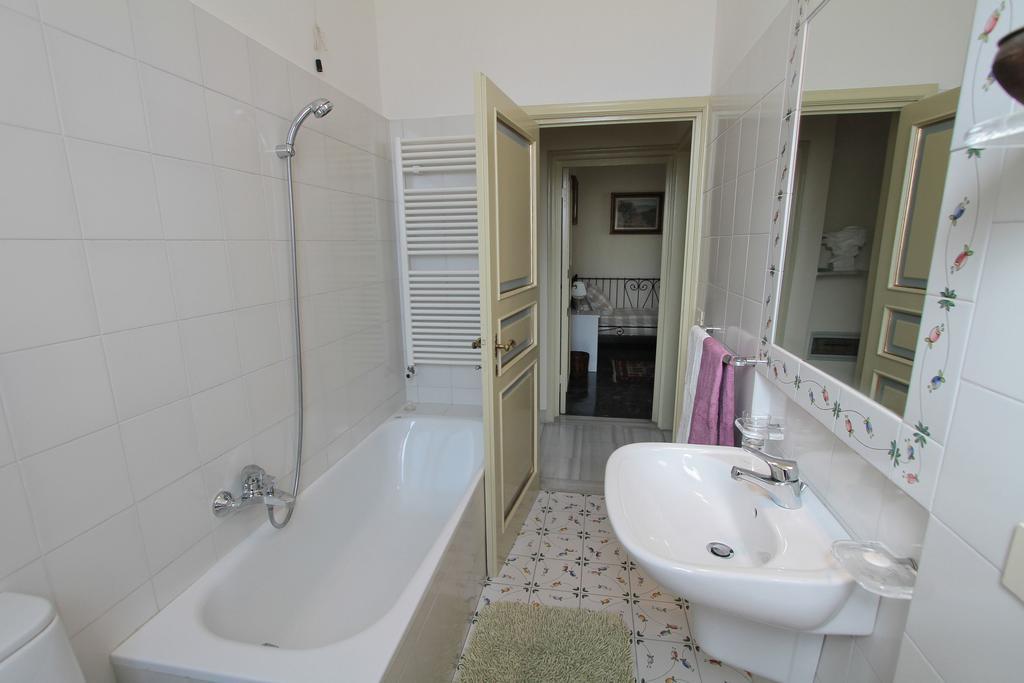 Il Diospero B&B Florenz Zimmer foto